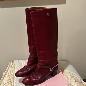 Aigner boots, Vintage, Burgundy Color, very good condition.